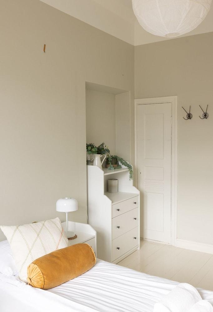 2ndhomes Modern 1BR Home in Ullanlinna