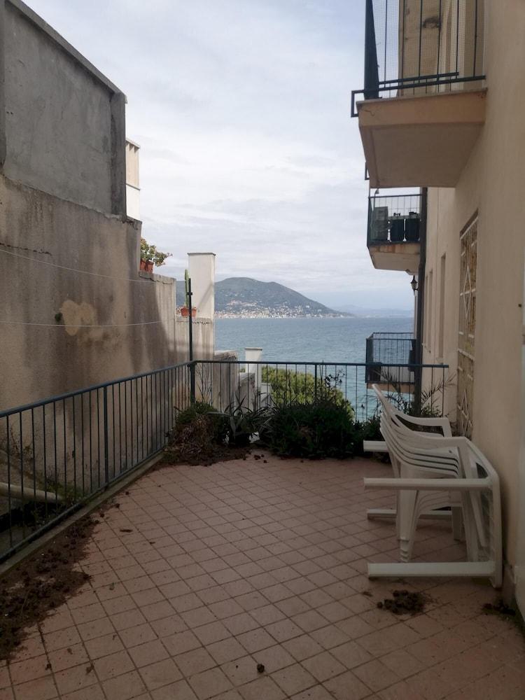 Roma 202 in Laigueglia