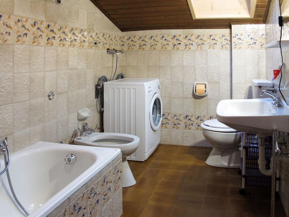 Mantina Moena in Moena