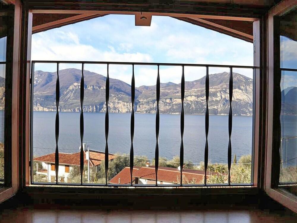 Delvai Brenzone sul Garda