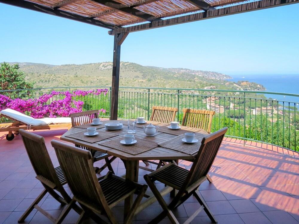 Three-room Apartment Porto Santo Stefano