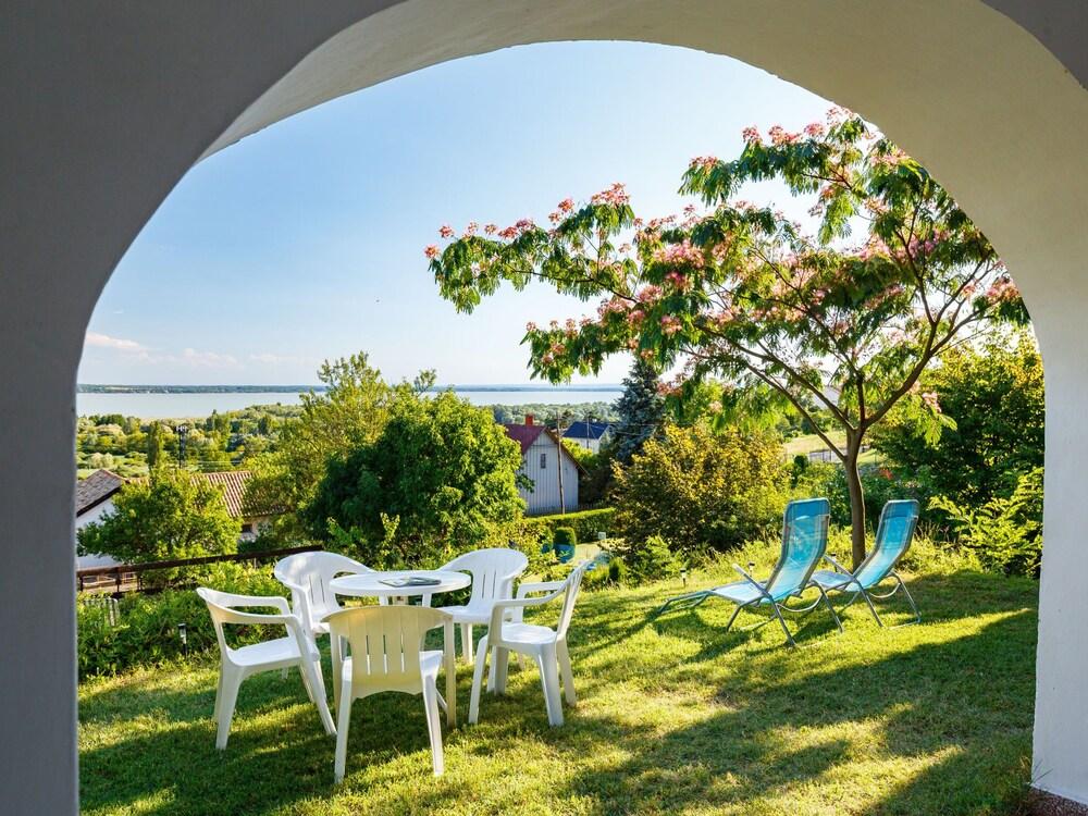 Panorama Vonyarcvashegy