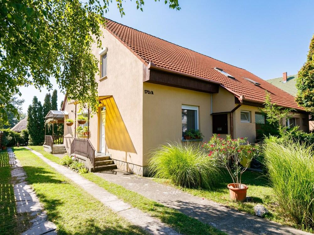 Kaiser Balatonfenyves