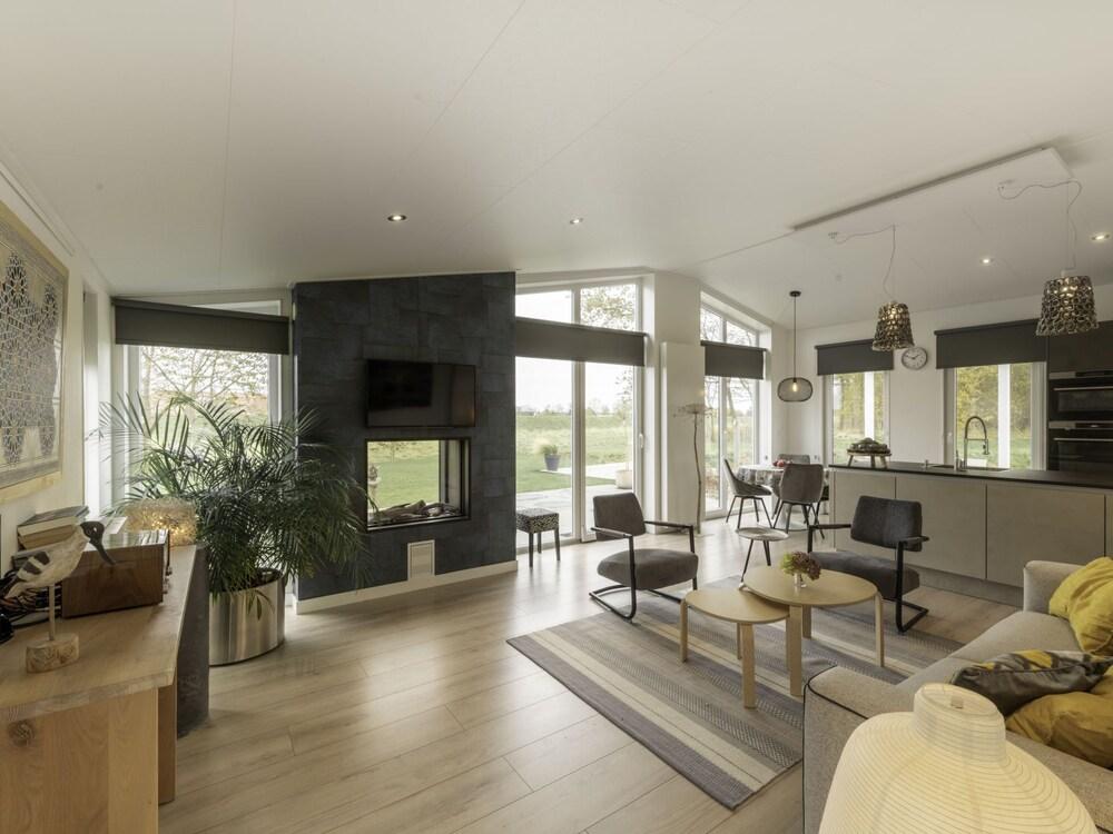 Water Resort Oosterschelde Wemeldinge