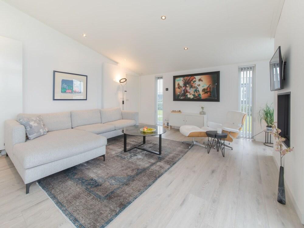 Water Resort Oosterschelde Wemeldinge