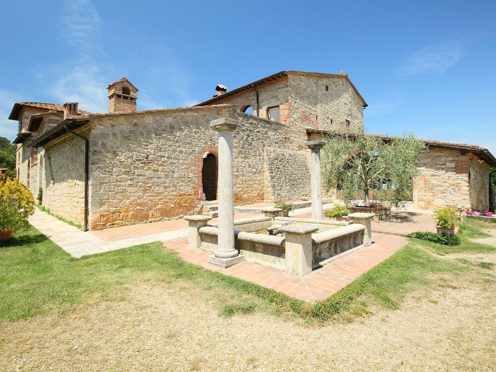 Casale Ischieto Serre di Rapolano