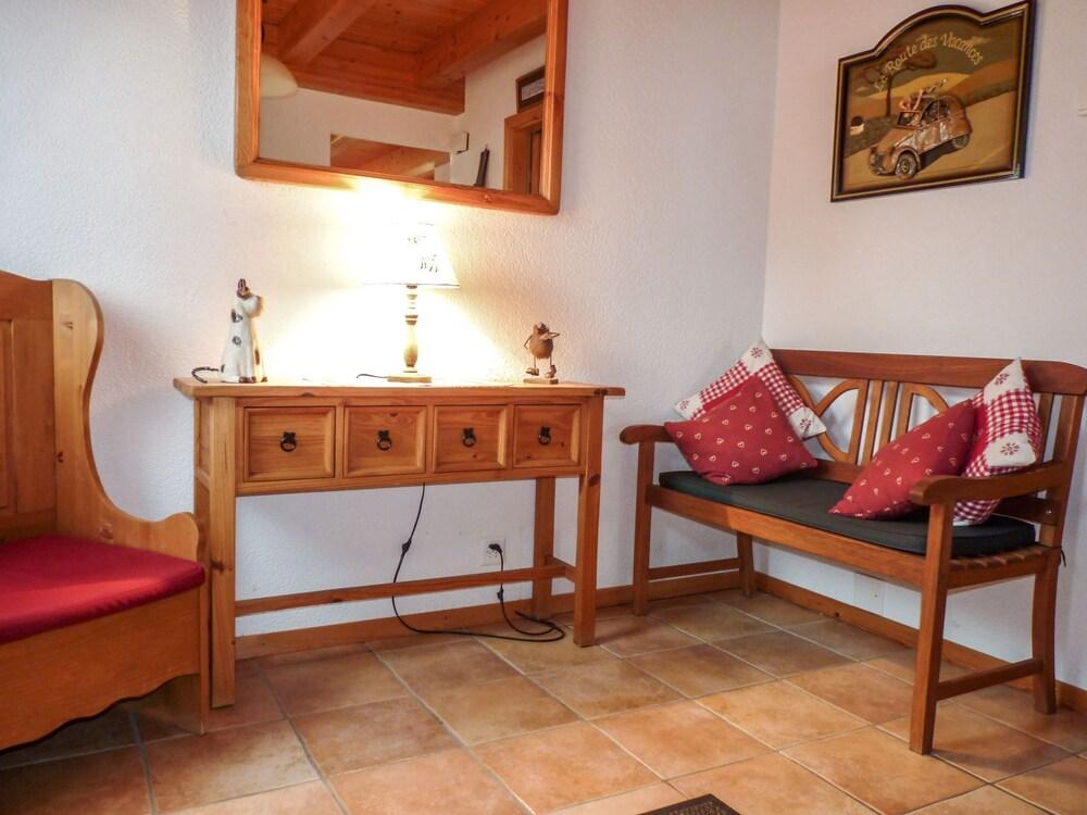 Lecureuil Noir Chamoson