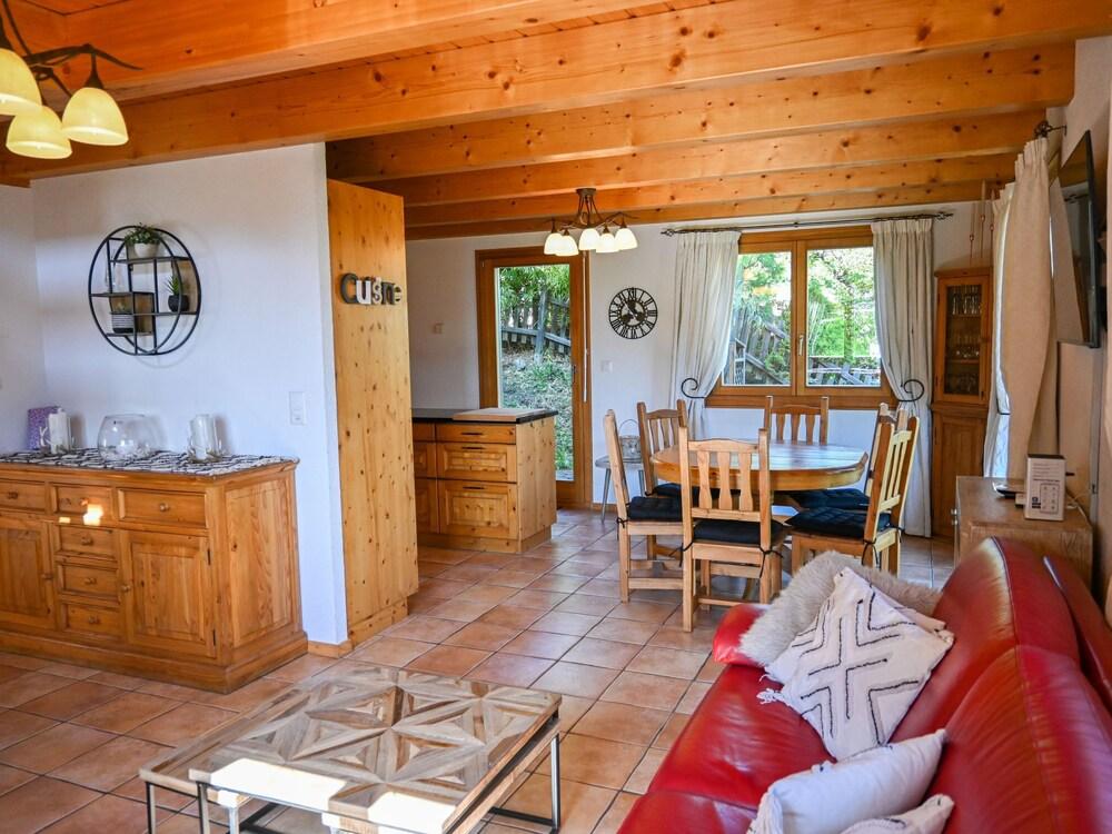 Lecureuil Noir Chamoson