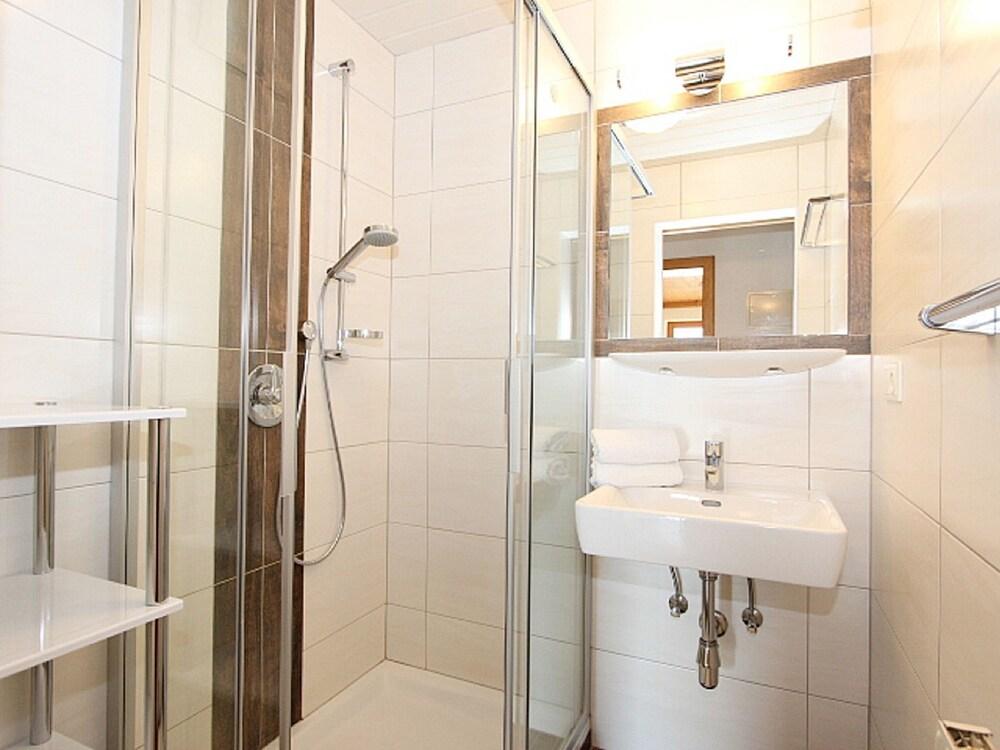 H Rhager Aschau im Zillertal