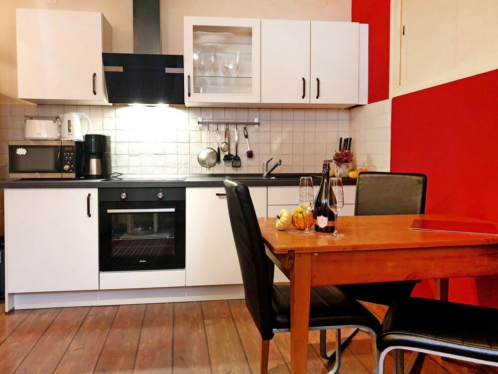 Isabelle Ediger-eller