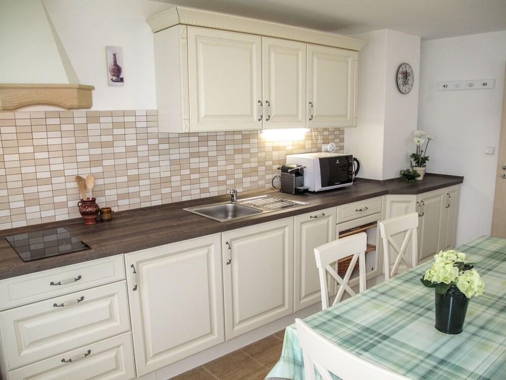 Hetl n ern ny in ern ny