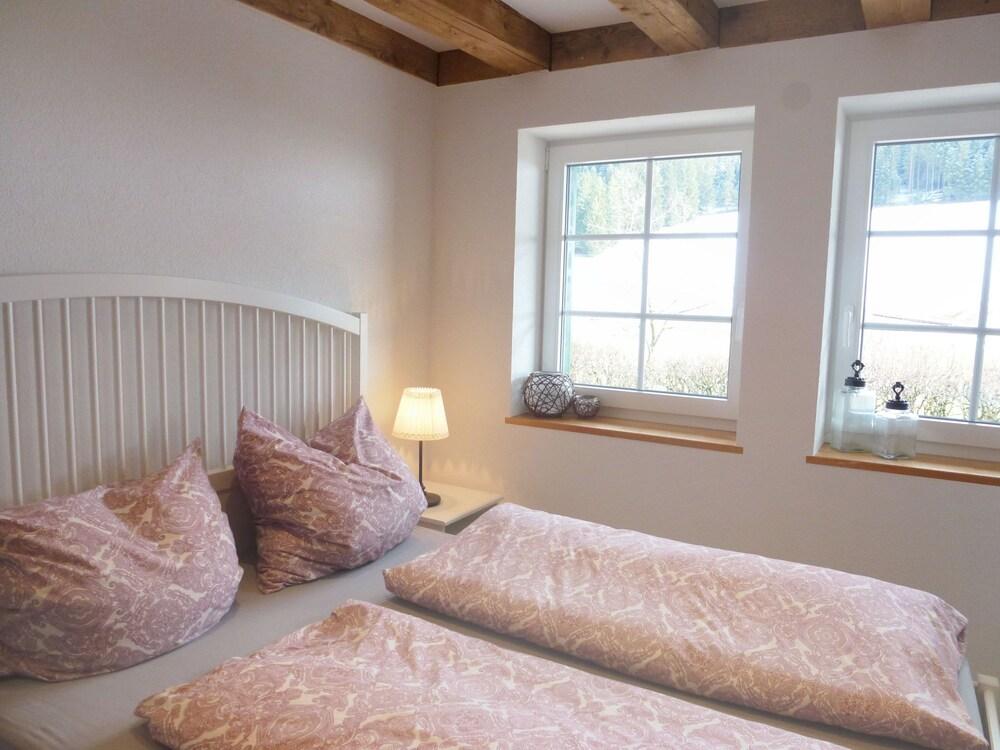 Oswaldenhof V Hrenbach