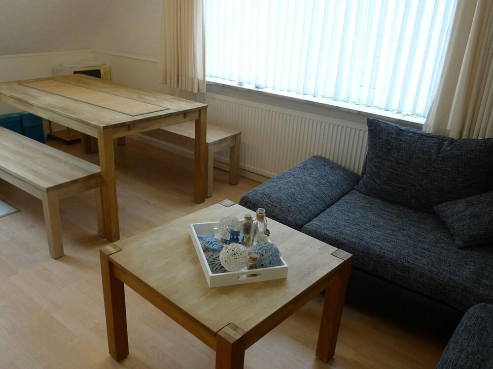 Schwalbennest III Norden