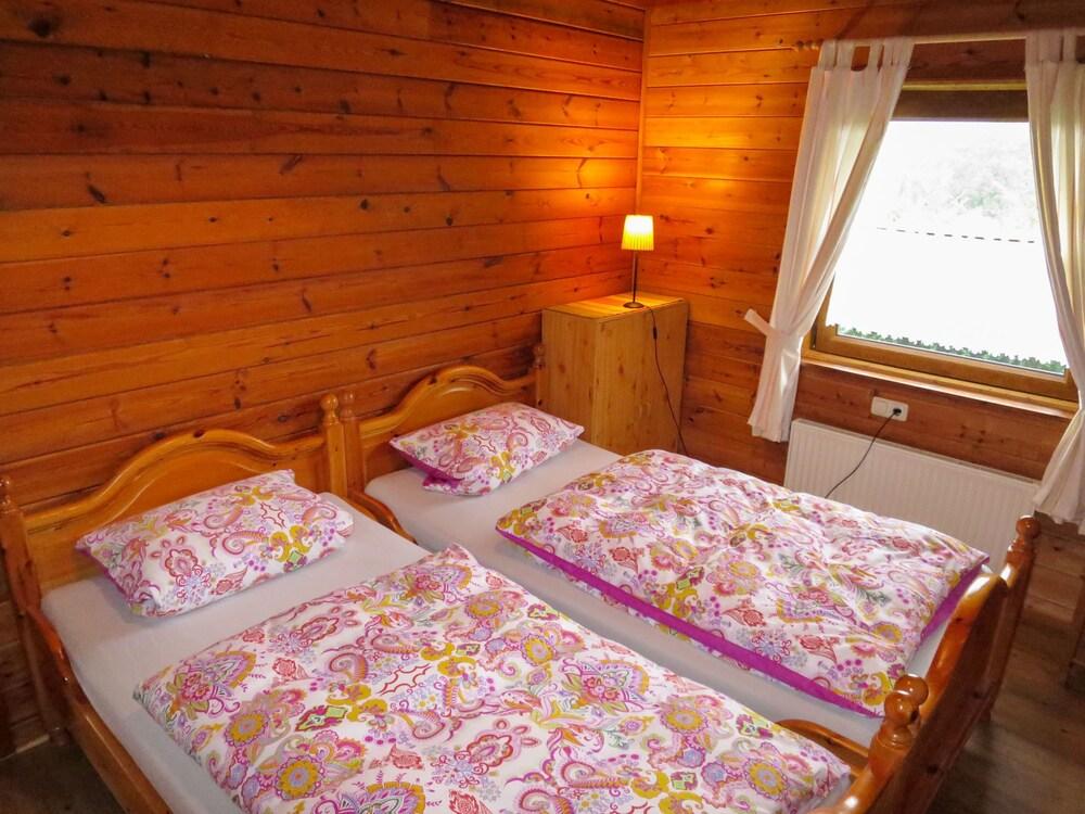 Nohles M Llenbach in M Llenbach