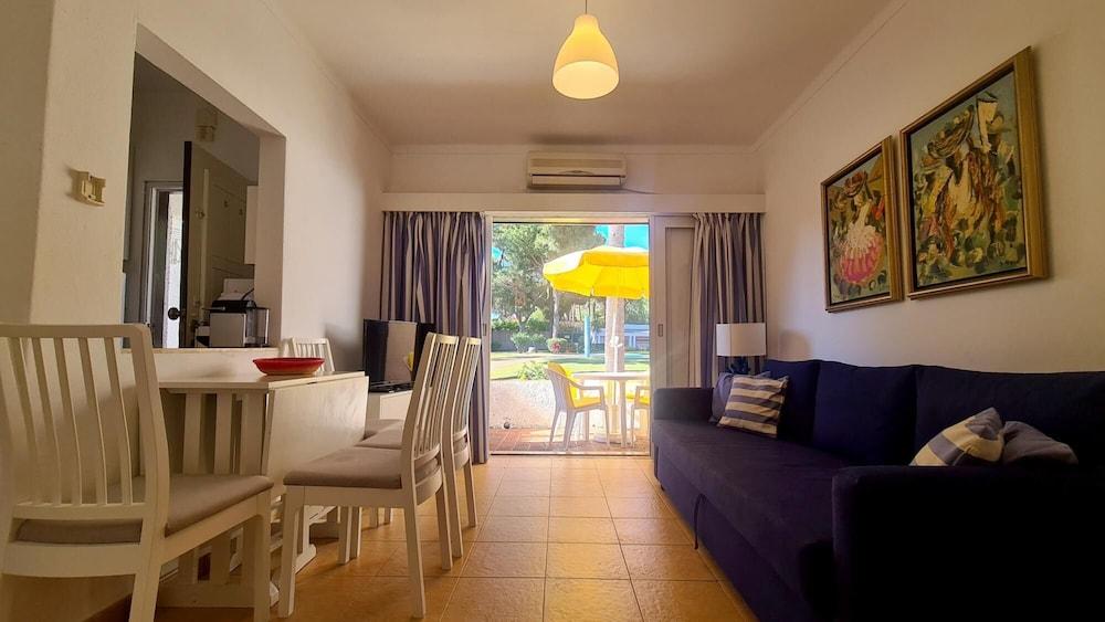 Vilamoura Retreat Apartment