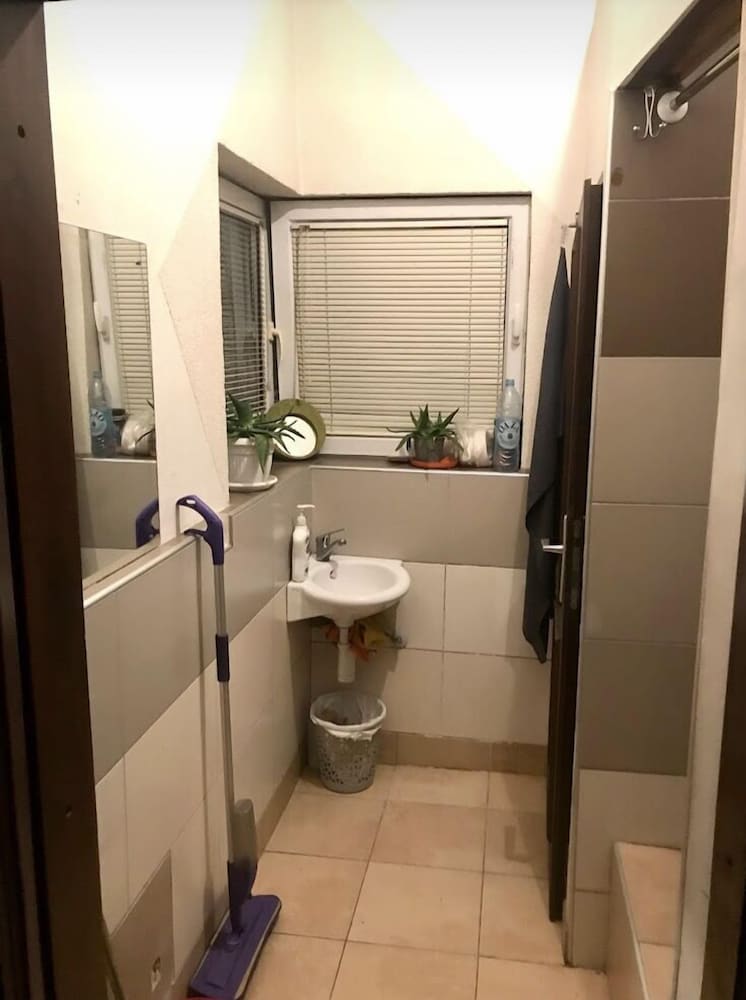 Dominating Olywood One