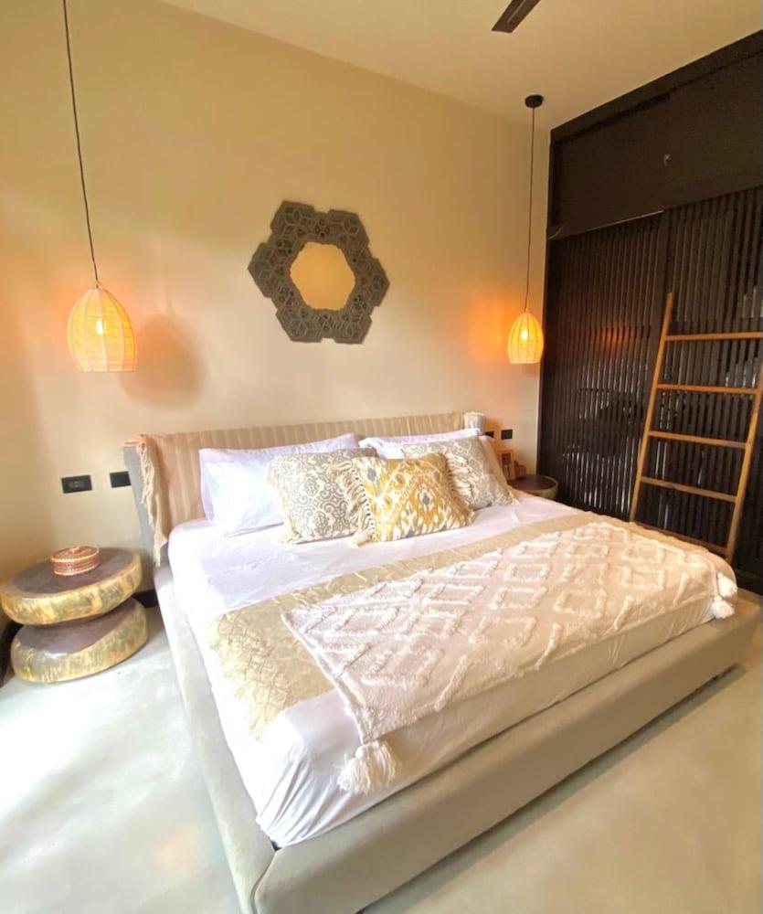 Asana Tulum 9 By Lockey