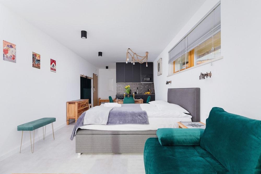 Kościelisko Studio & Parking by Renters