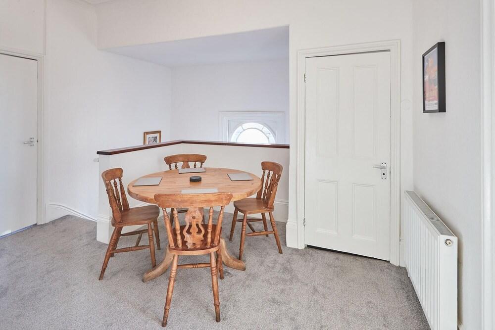 Host Stay Seaside View