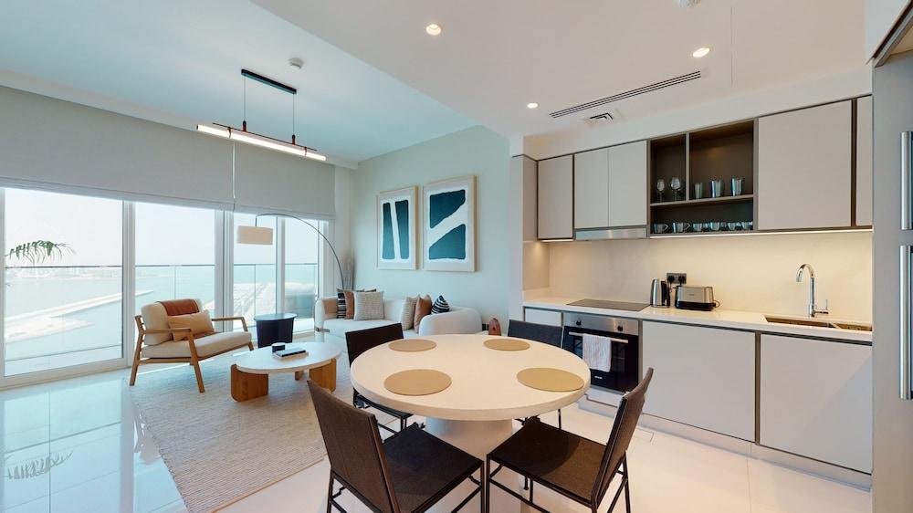 Sunrise Bay 2BR Luxury Apartment