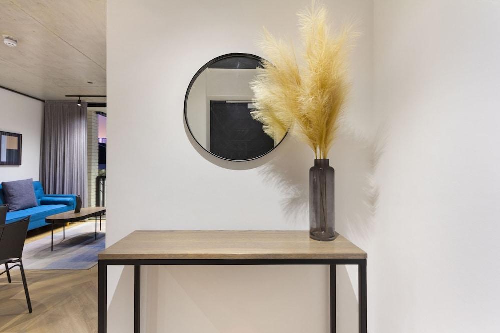 Bridgewater View 415 by HostAgents