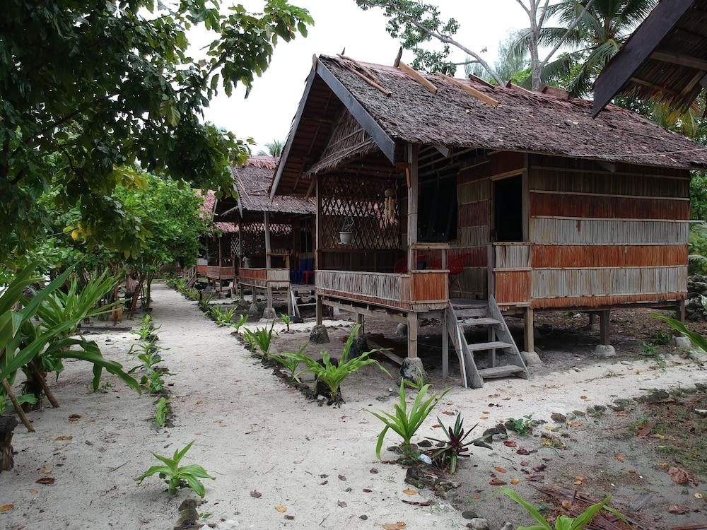 marine homestay