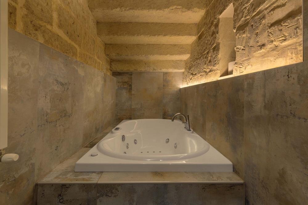 2078 Casavvolta by Barbarhouse