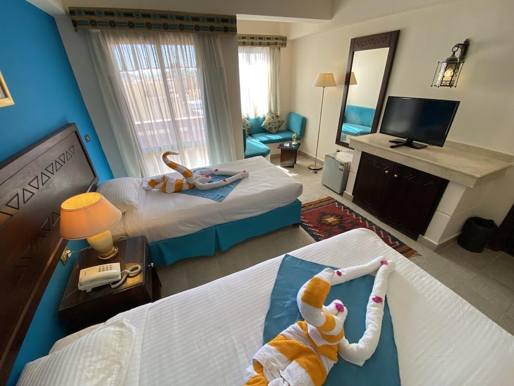 Marina View Port Ghalib