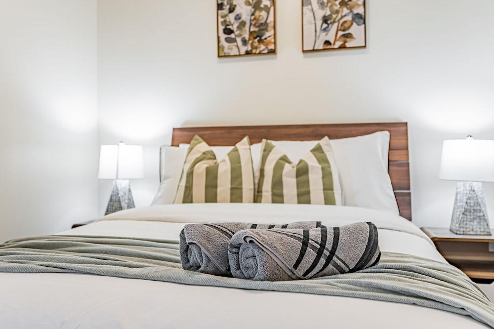 RS Boutique Suites - Fort York