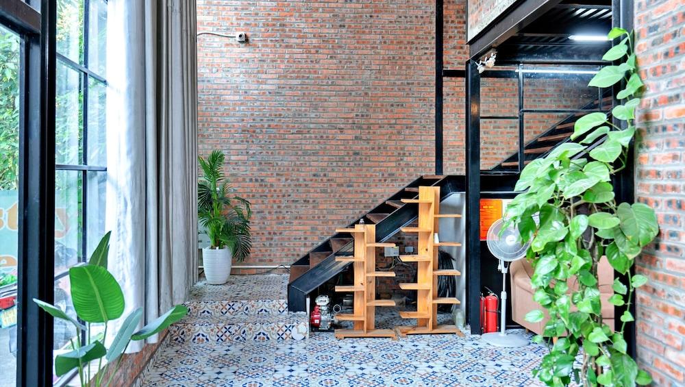 Private Room in Halong City Center - HANZ Almor2