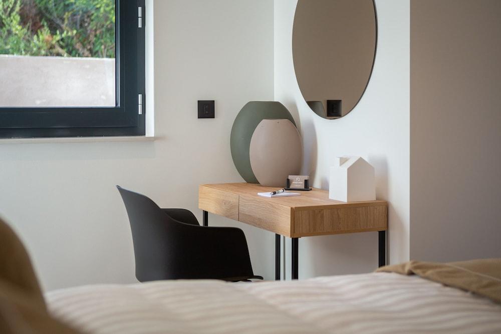 House & Home Slatine