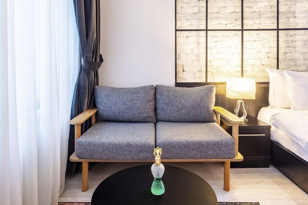 Comfy and Central Studio Flat in Beyoglu
