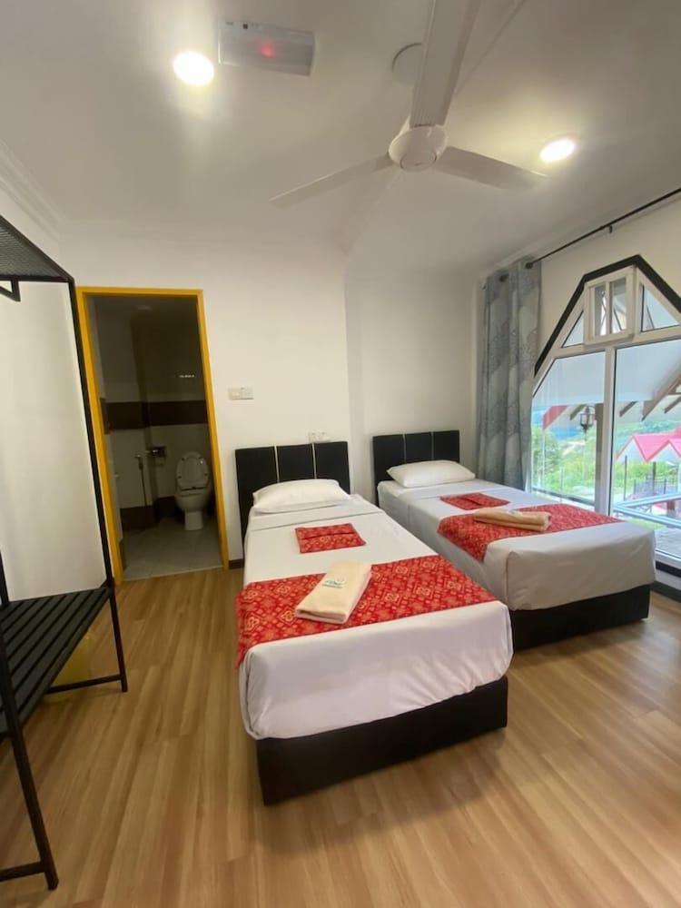 OYO HOME 90688 Kundasang Mount Garden