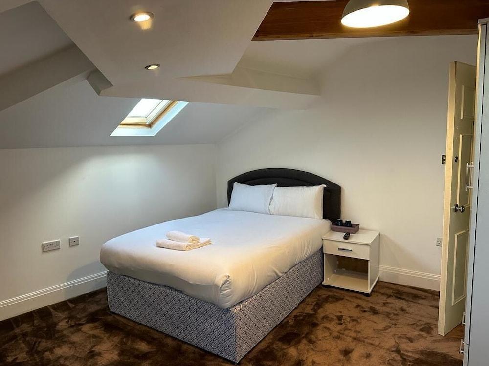 Melrose Abbey Accomodation