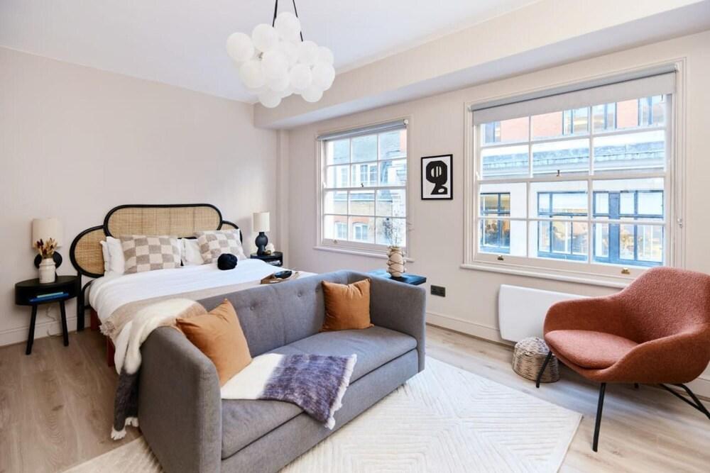 The Soho Retreat - Glamorous 1bdr Flat