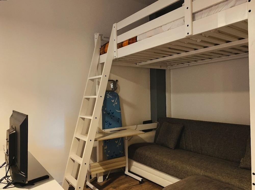 Bari 8 Studio apartment