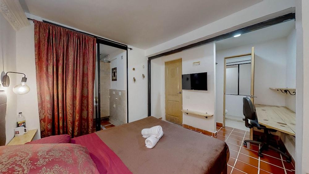 Casa Los Naranjos Hostal