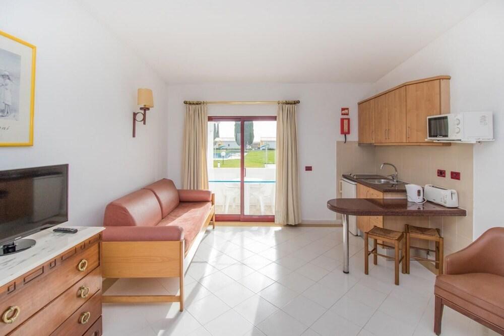 Brilliant Apartments 1 Beedroom