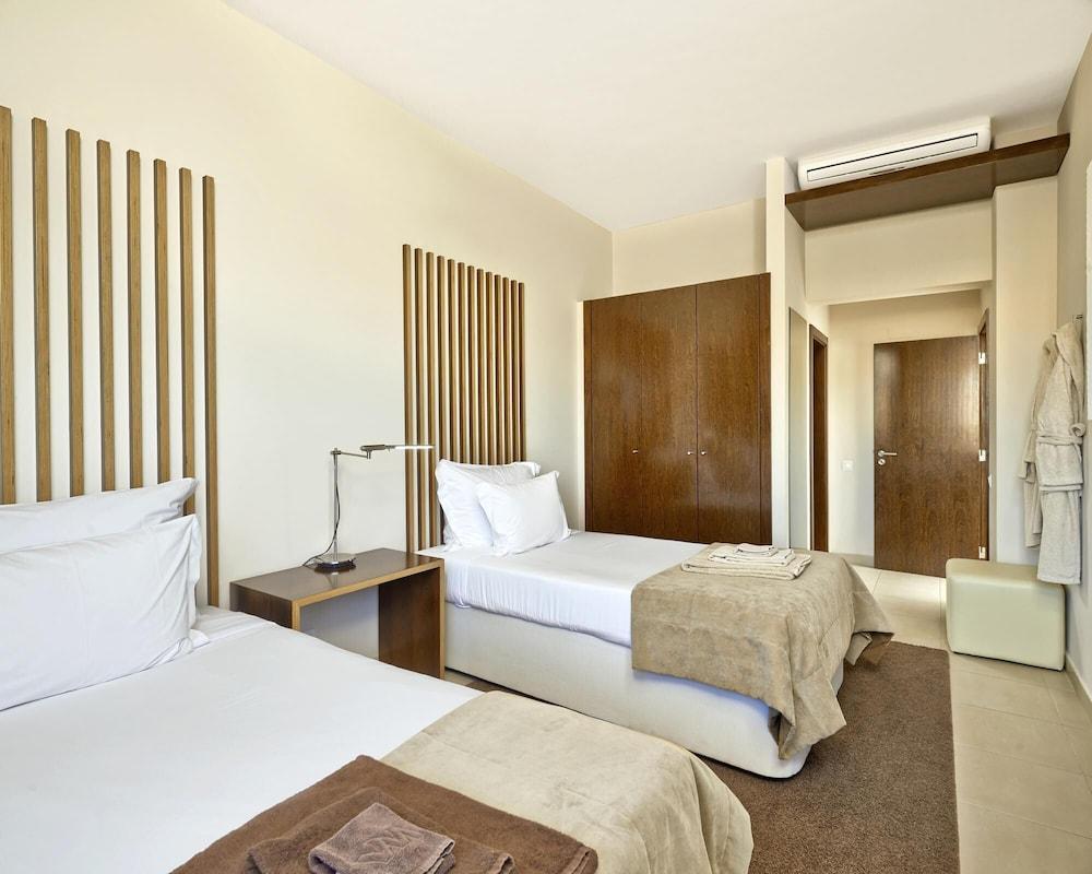 Salgados Beach Villas 3 Bedroom