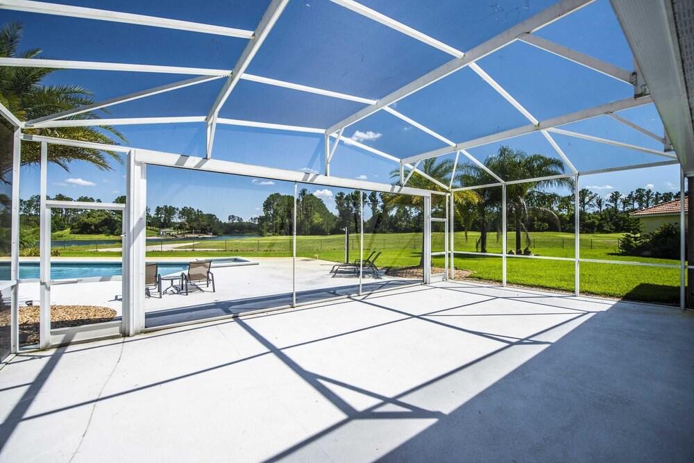 Swiss 56 - Lake Denise