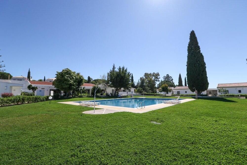 Fun Apartments Studio