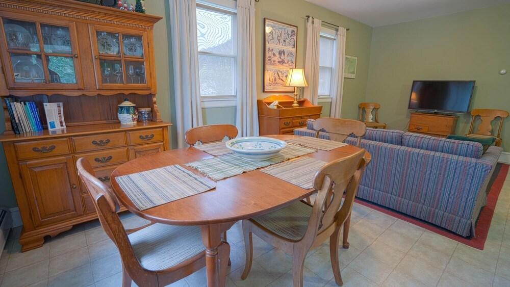 Munson s on Main - Apartment