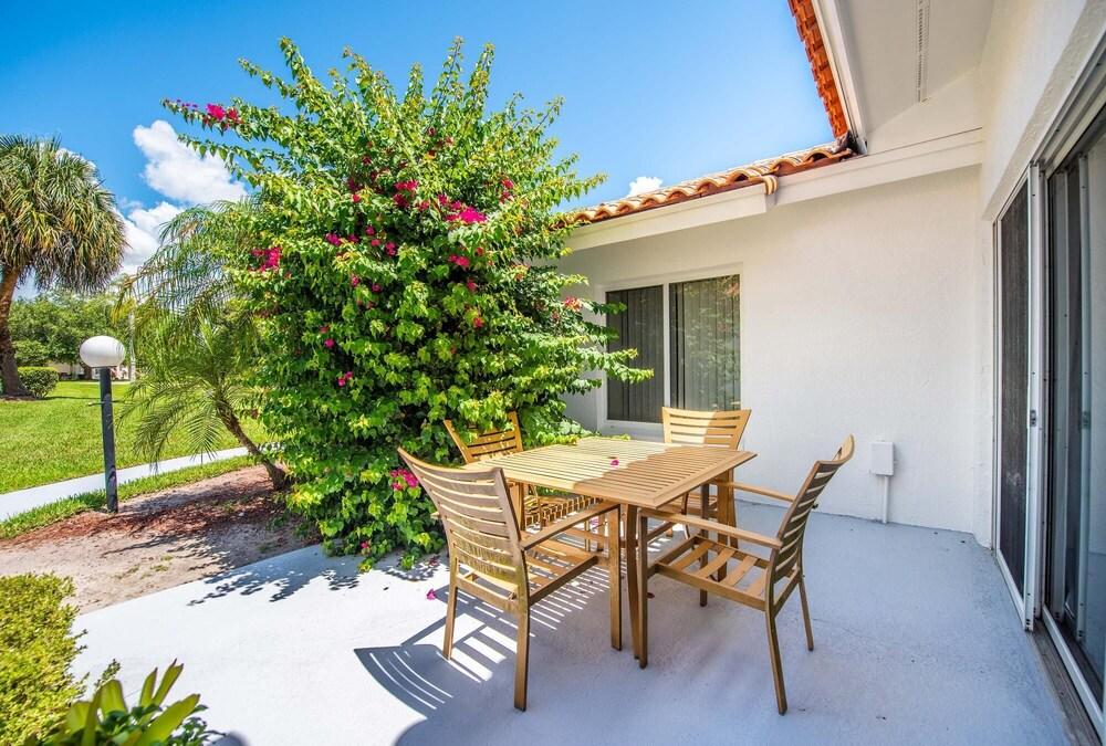 Swiss 57 - Lake Denise