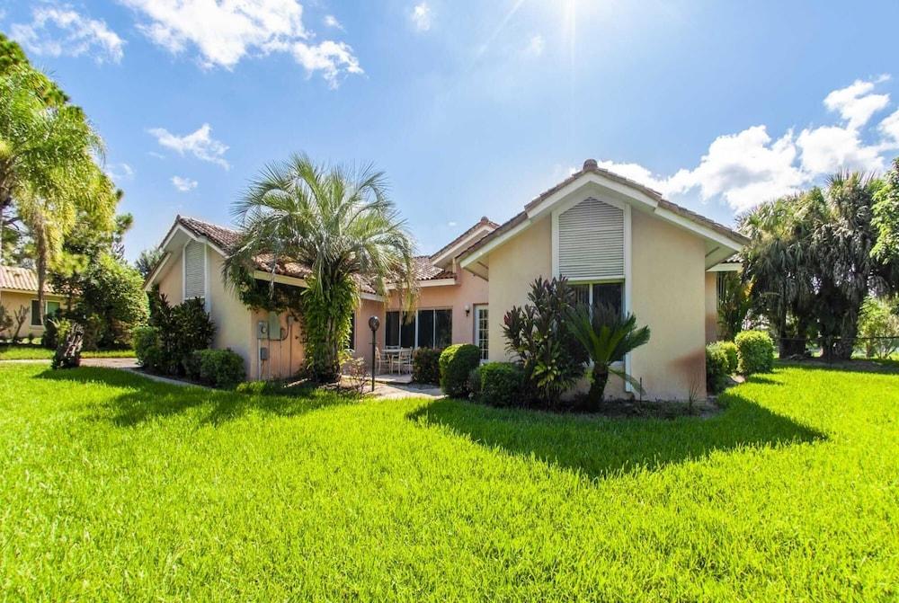 Swiss 61 - Lake Denise