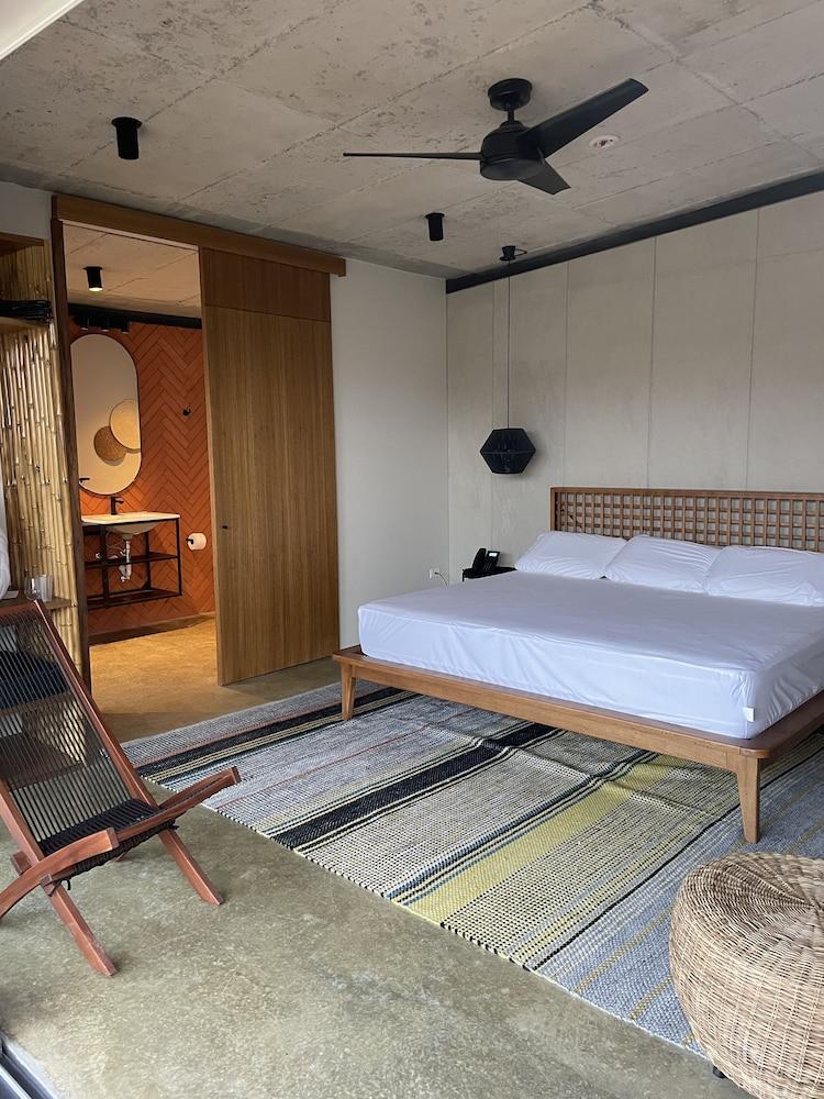 Eolia Sustainable Design Hotel