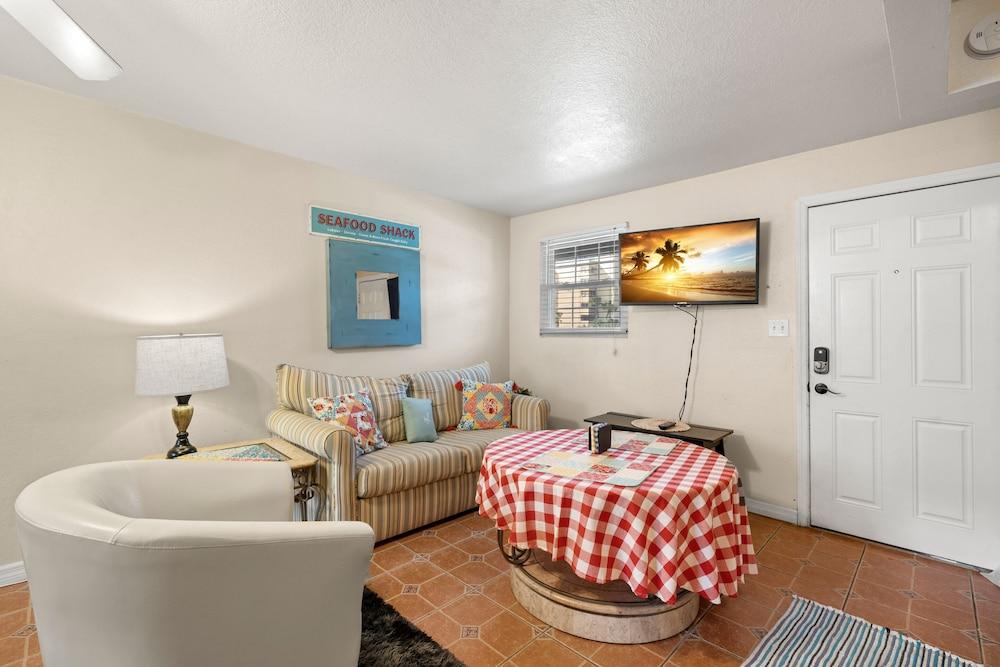 The Palms of Madeira