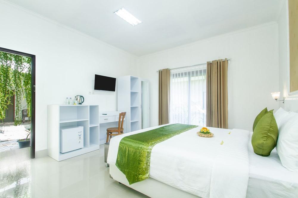 Kesari Glory Nusa Penida by GenuineHost