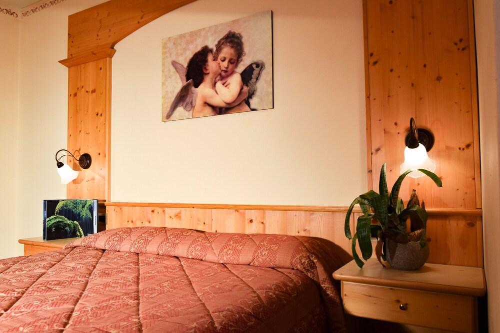 Hotel Moderno Restaurant