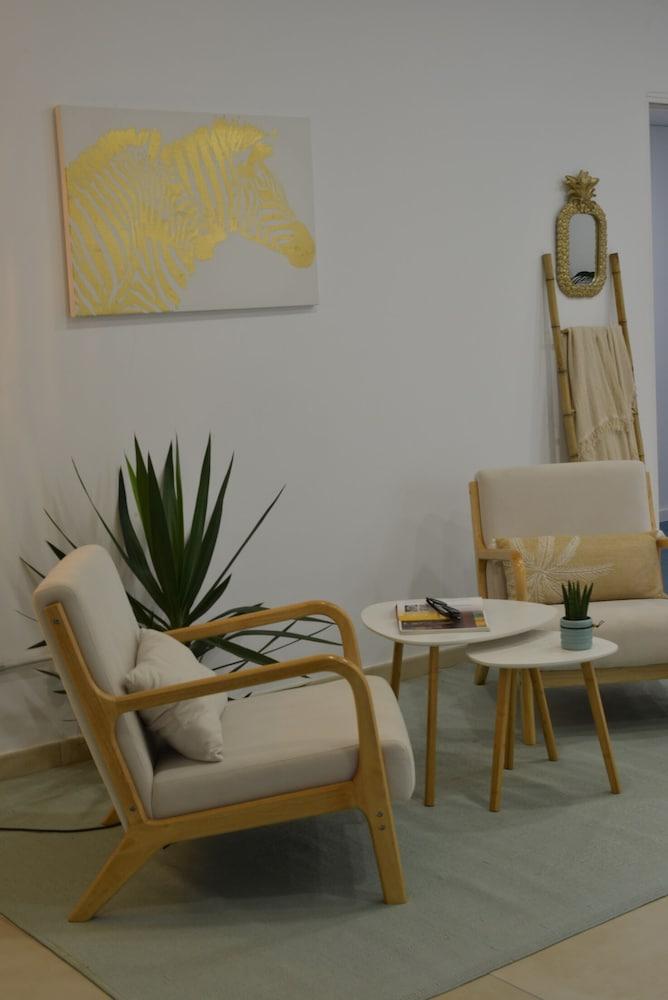 BAMBLUE BOUTIQUE APARTMENTS