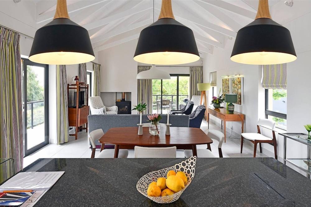 Small Wonder Guest Villa With Private Pool